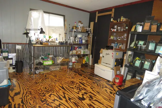 a living room filled with furniture