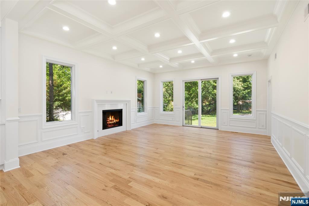 13 Harding Place Livingston, NJ 07039 - Photo 13 of 50