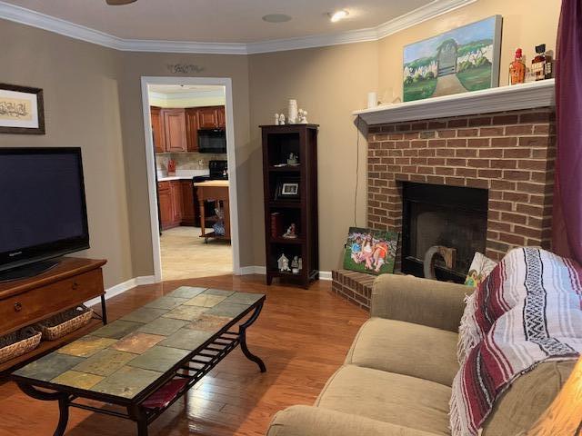 8636 Rayworth Trail Powell, TN 37849 - Photo 3 of 22 8636 Raywortrh Living Room 2