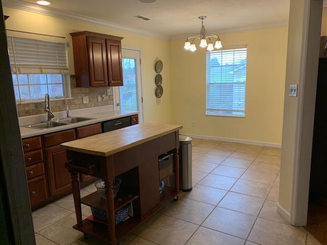 8636 Rayworth Trail Powell, TN 37849 - Photo 5 of 22 8636 Rayworth Kitchen Breakfast Room