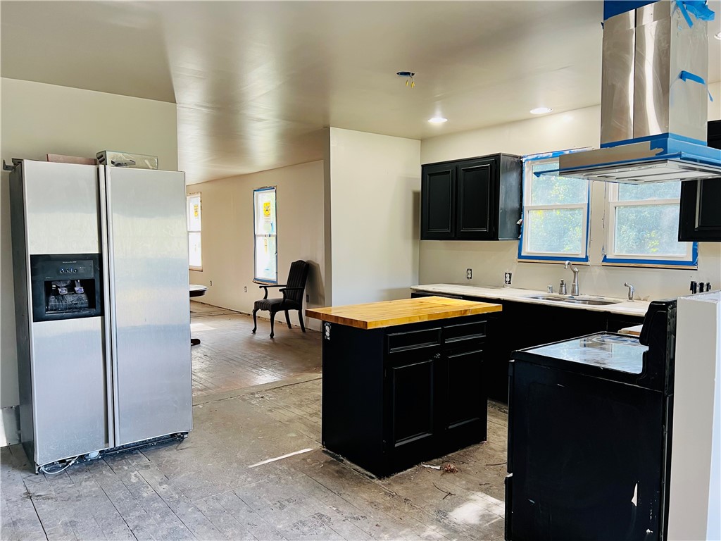 25 Smith Street Ware Shoals, SC 29692 - Photo 21 of 50 KITCHEN