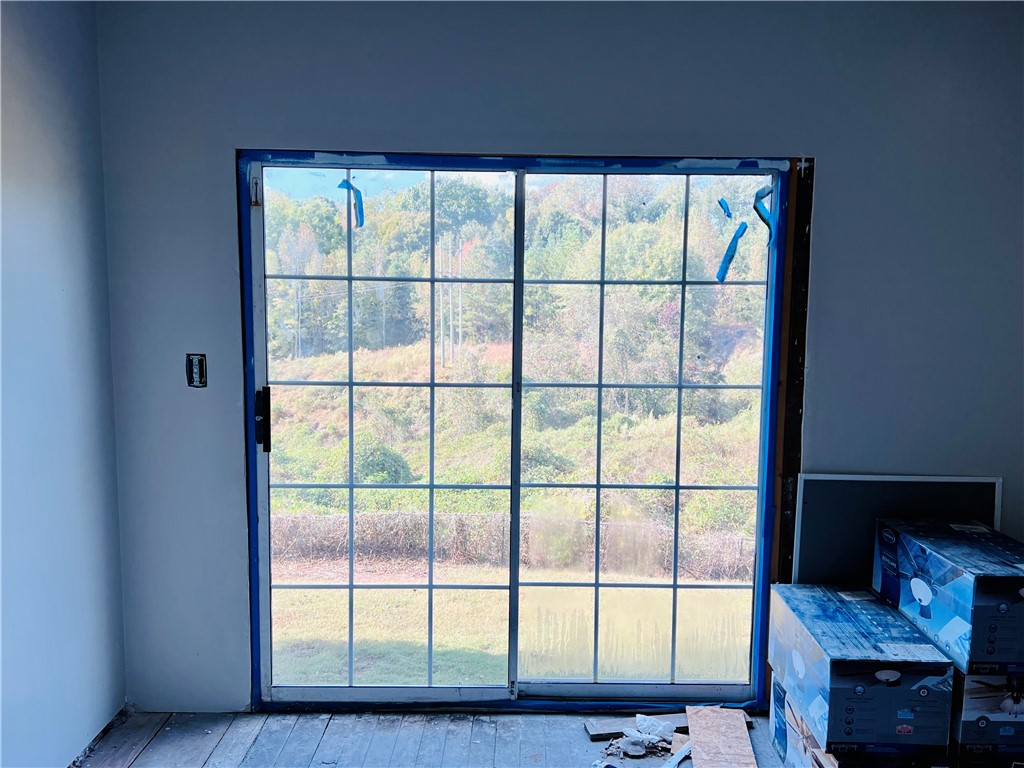 25 Smith Street Ware Shoals, SC 29692 - Photo 23 of 50 DINING AREA