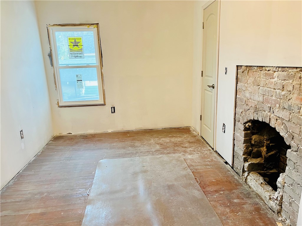 25 Smith Street Ware Shoals, SC 29692 - Photo 37 of 50 BEDROOM 2 /OFFICE/ SITTING ROOM