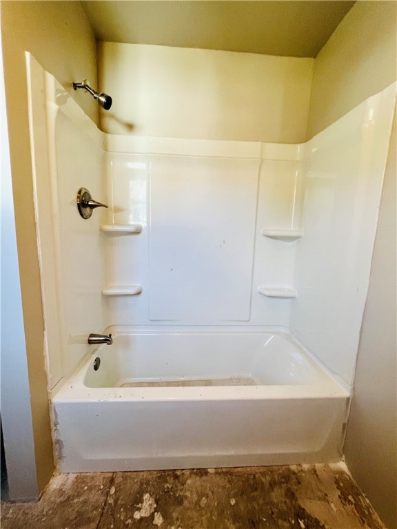 25 Smith Street Ware Shoals, SC 29692 - Photo 44 of 50 BATHROOM