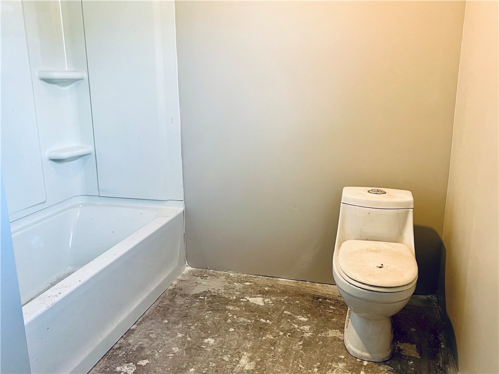 25 Smith Street Ware Shoals, SC 29692 - Photo 46 of 50 BATHROOM