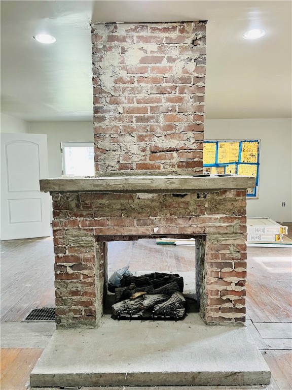 25 Smith Street Ware Shoals, SC 29692 - Photo 6 of 50 2 SIDED FIREPLACE