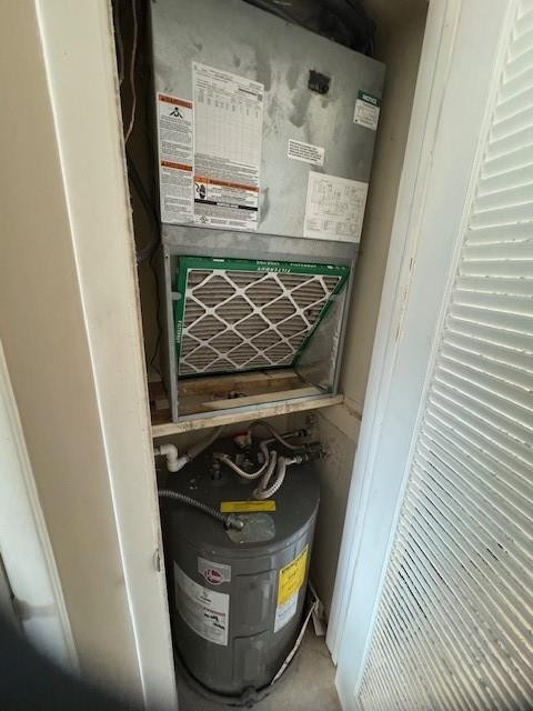 522 Flanders P, Unit 522 Delray Beach, FL 33484 - Photo 7 of 11