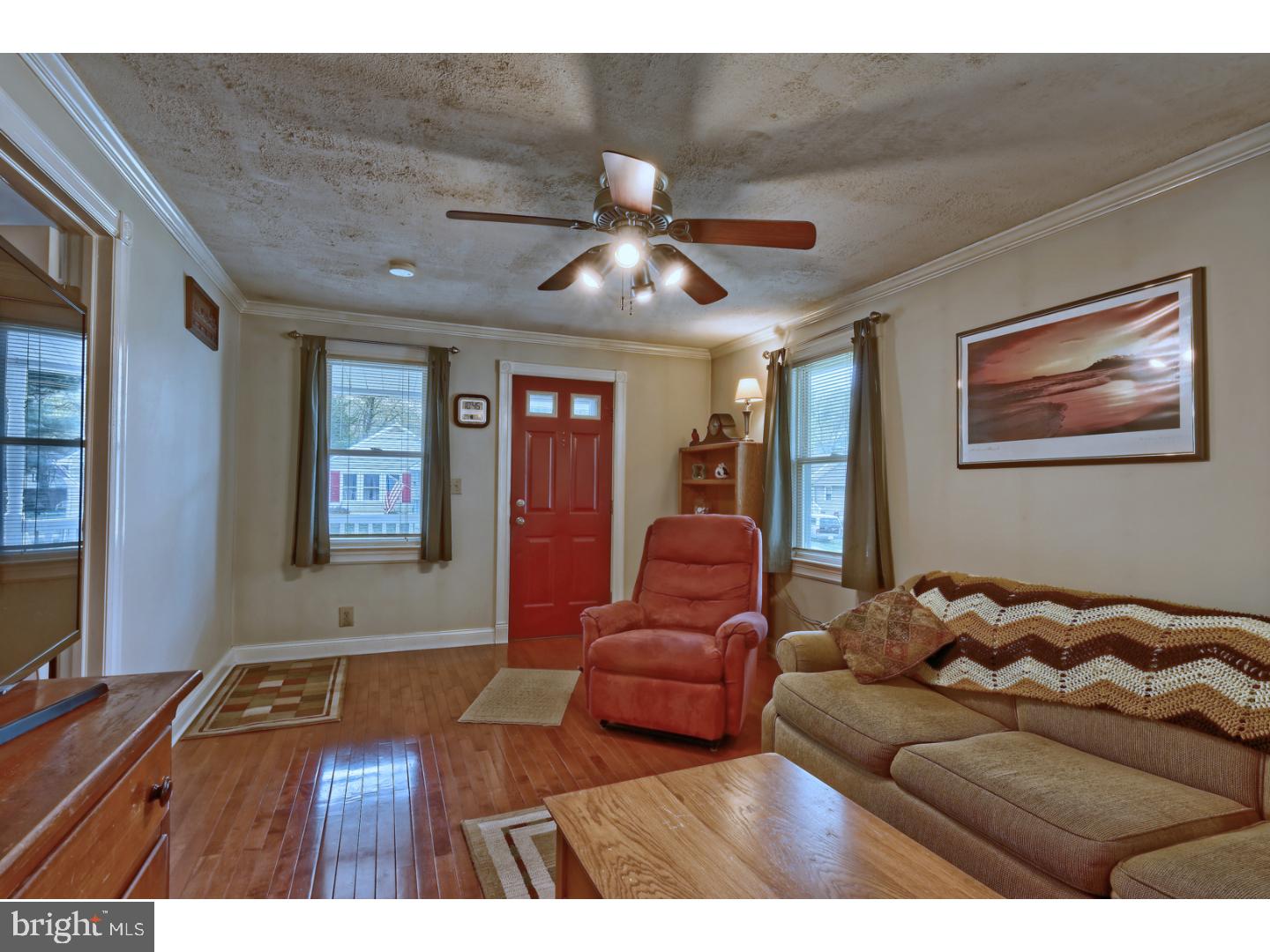 761 Iszard Road Deptford, NJ 08096 - Photo 4 of 25 Gallery Image 4