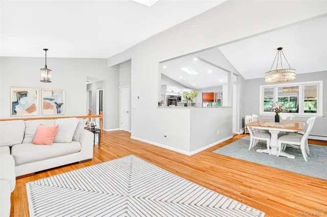 $925,000 | 9 Brookdell Drive, Hartsdale, NY 10530