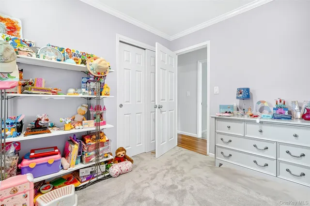 $925,000 | 9 Brookdell Drive, Hartsdale, NY 10530