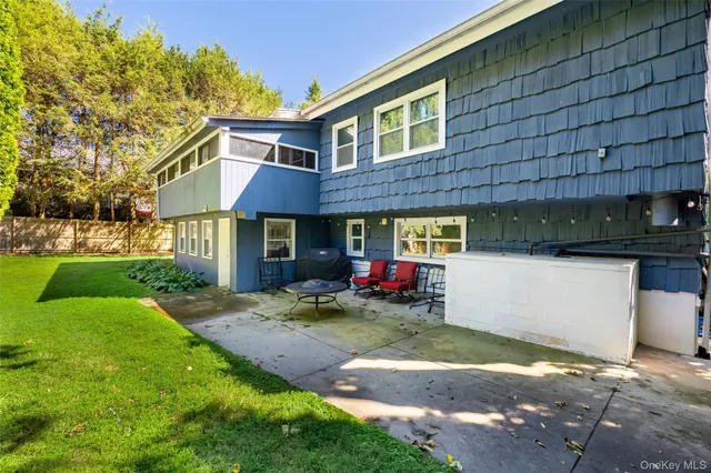 $925,000 | 9 Brookdell Drive, Hartsdale, NY 10530