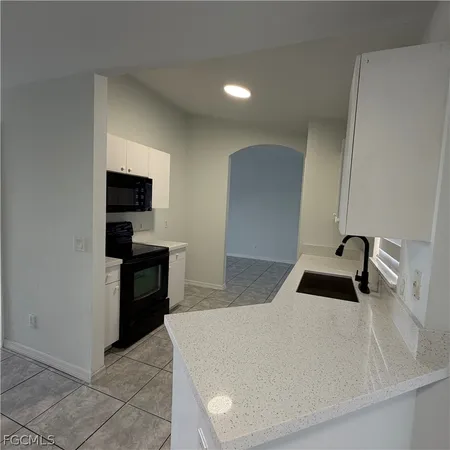 $2,100 | 5011 Brookfield Street, Lehigh Acres, FL 33971