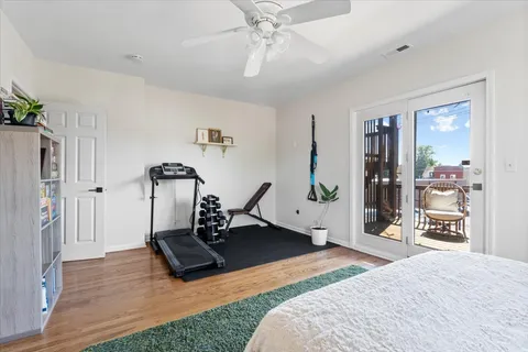 $399,900 | 4232 North Harding Avenue, Unit 2N, Chicago, IL 60618