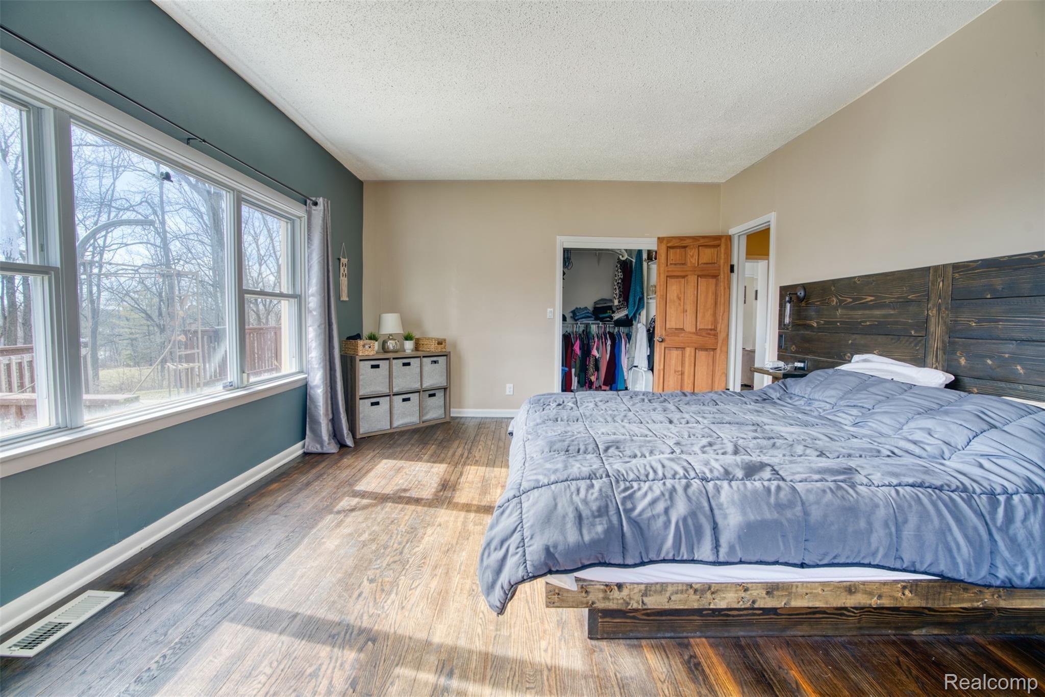 2150 East Coon Lake Road Howell, MI 48843 - Photo 14 of 36 2150 Coon Lake 38.jpg