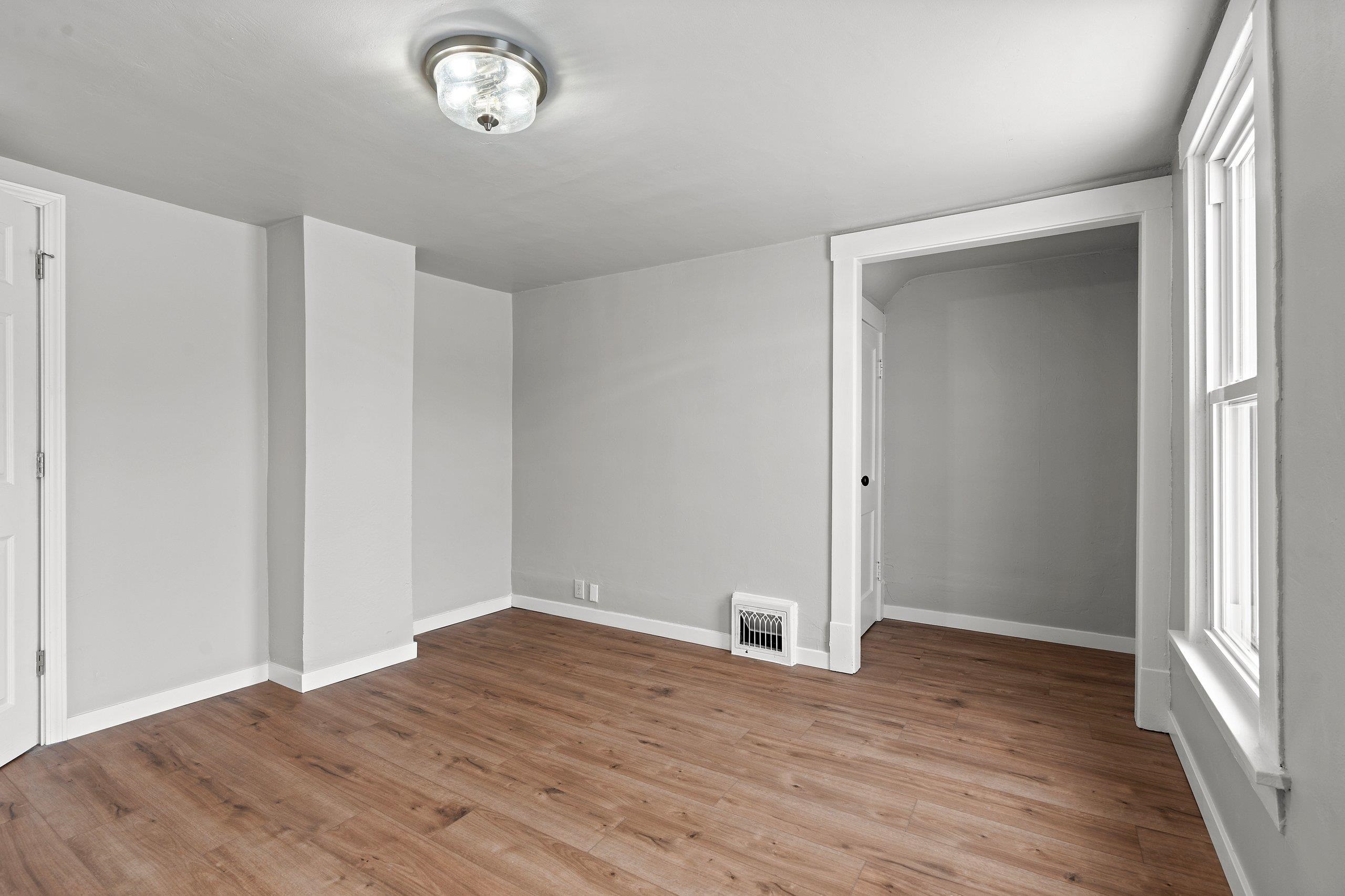 1409 South 10th Street Manitowoc, WI 54220 - Photo 15 of 29