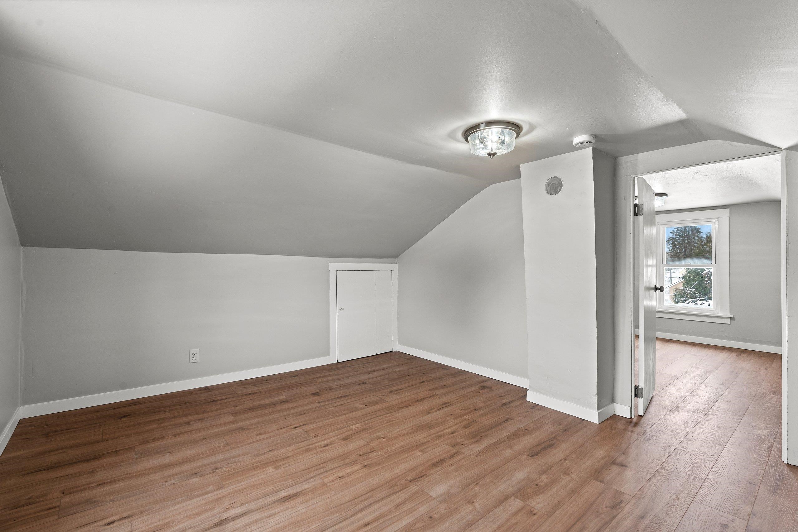 1409 South 10th Street Manitowoc, WI 54220 - Photo 24 of 29