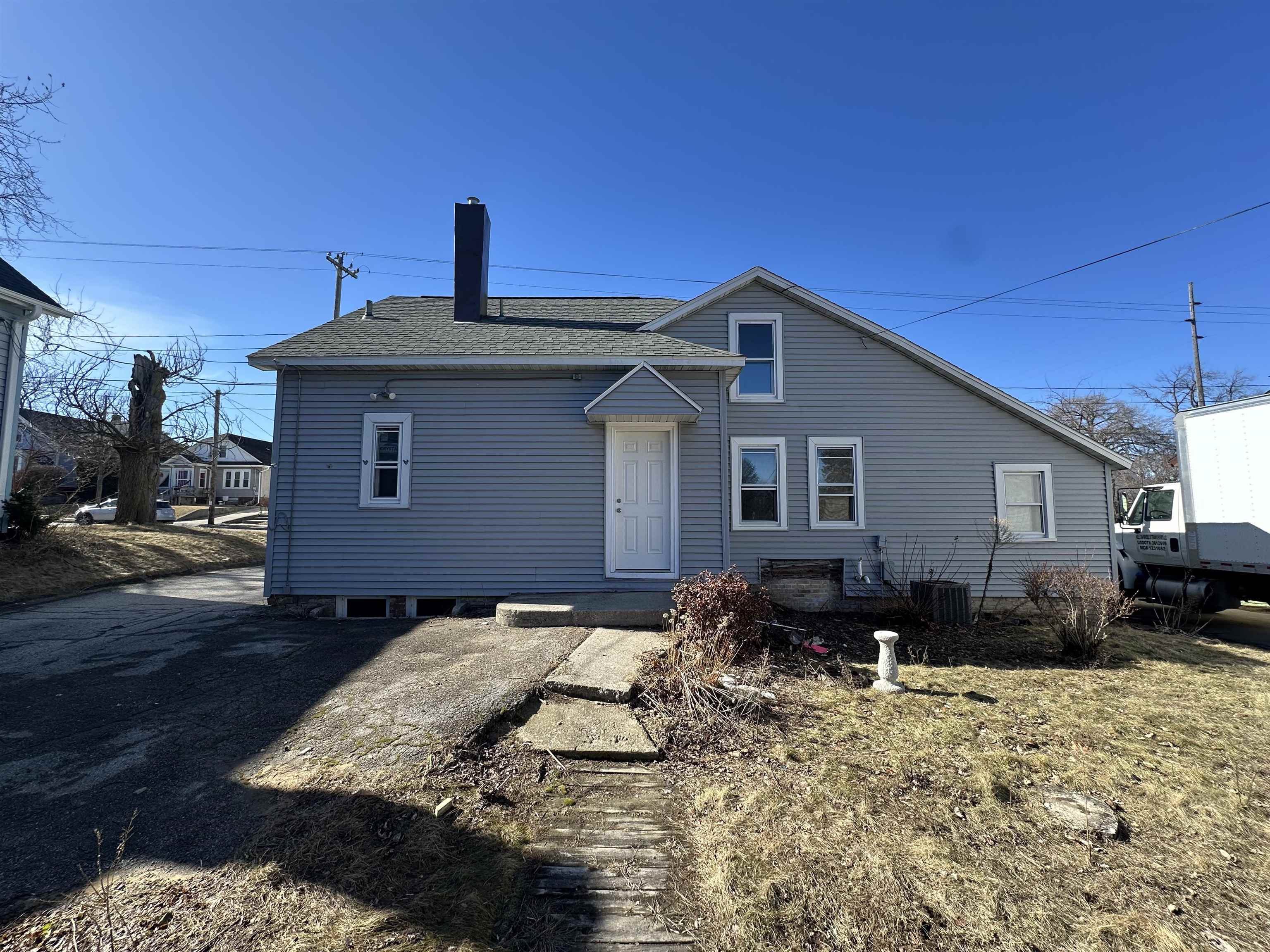 1409 South 10th Street Manitowoc, WI 54220 - Photo 28 of 29