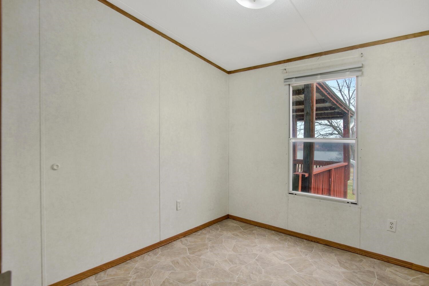 75 Eureka Lake Road Eureka, KS 67045 - Photo 16 of 36