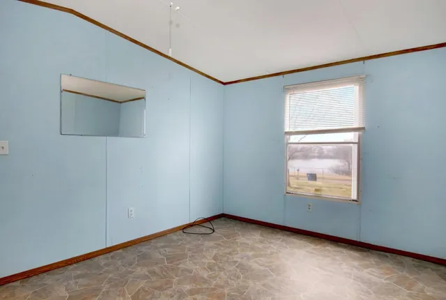 $120,000 | 75 Eureka Lake Road, Eureka, KS 67045