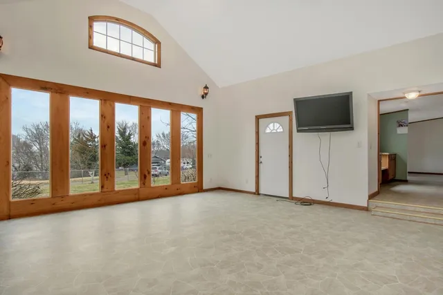 $120,000 | 75 Eureka Lake Road, Eureka, KS 67045