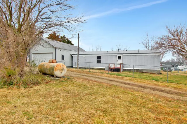 $120,000 | 75 Eureka Lake Road, Eureka, KS 67045
