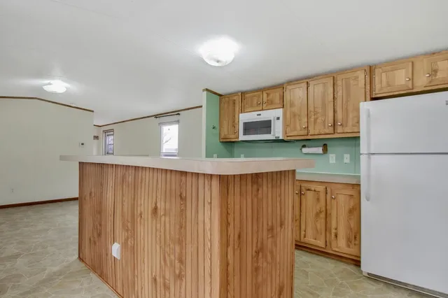 $120,000 | 75 Eureka Lake Road, Eureka, KS 67045