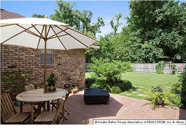 2367 Woodland Ridge Boulevard Baton Rouge, LA 70816 - Photo 9 of 10 Gallery Image 9