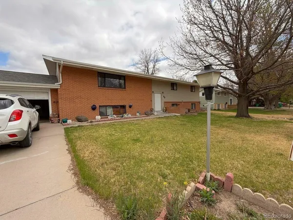 $299,000 | 50 Paradise Drive, Burlington, CO 80807