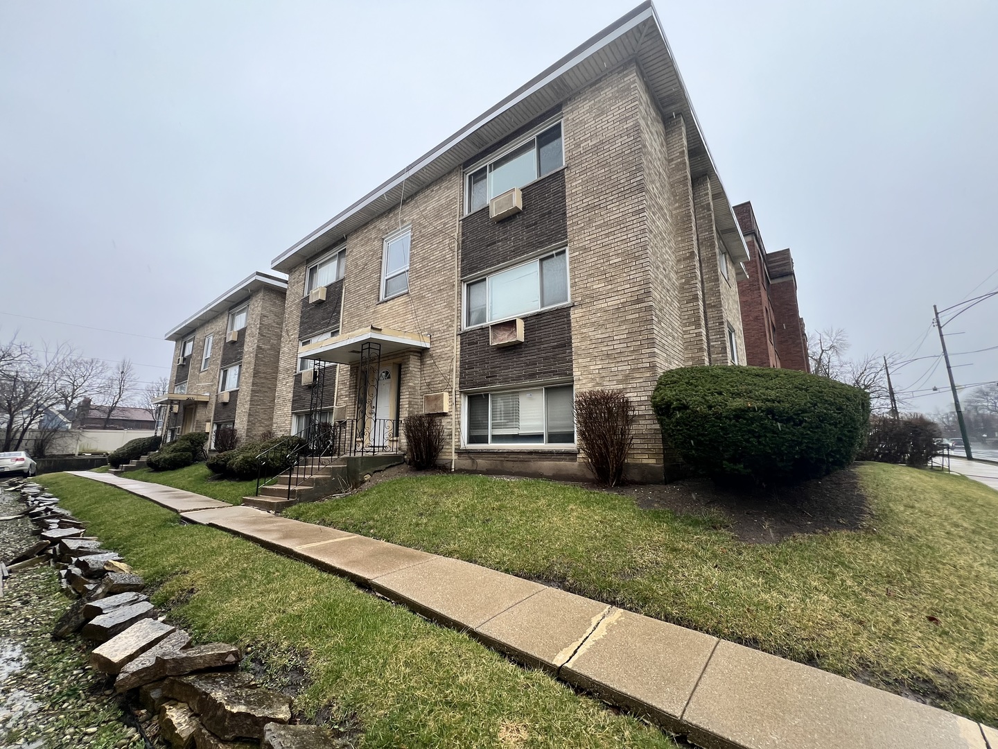 2033 West 111th Street, Unit 2S Chicago, IL 60643 - Photo 1 of 9