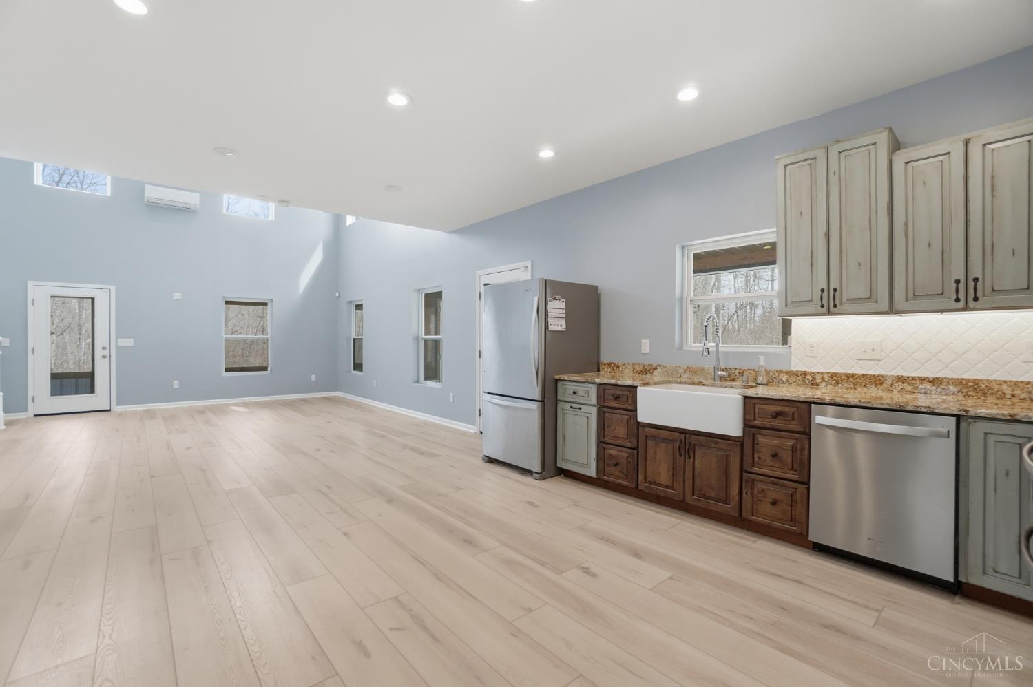 12703 Harris Road Germantown, OH 45327 - Photo 23 of 69