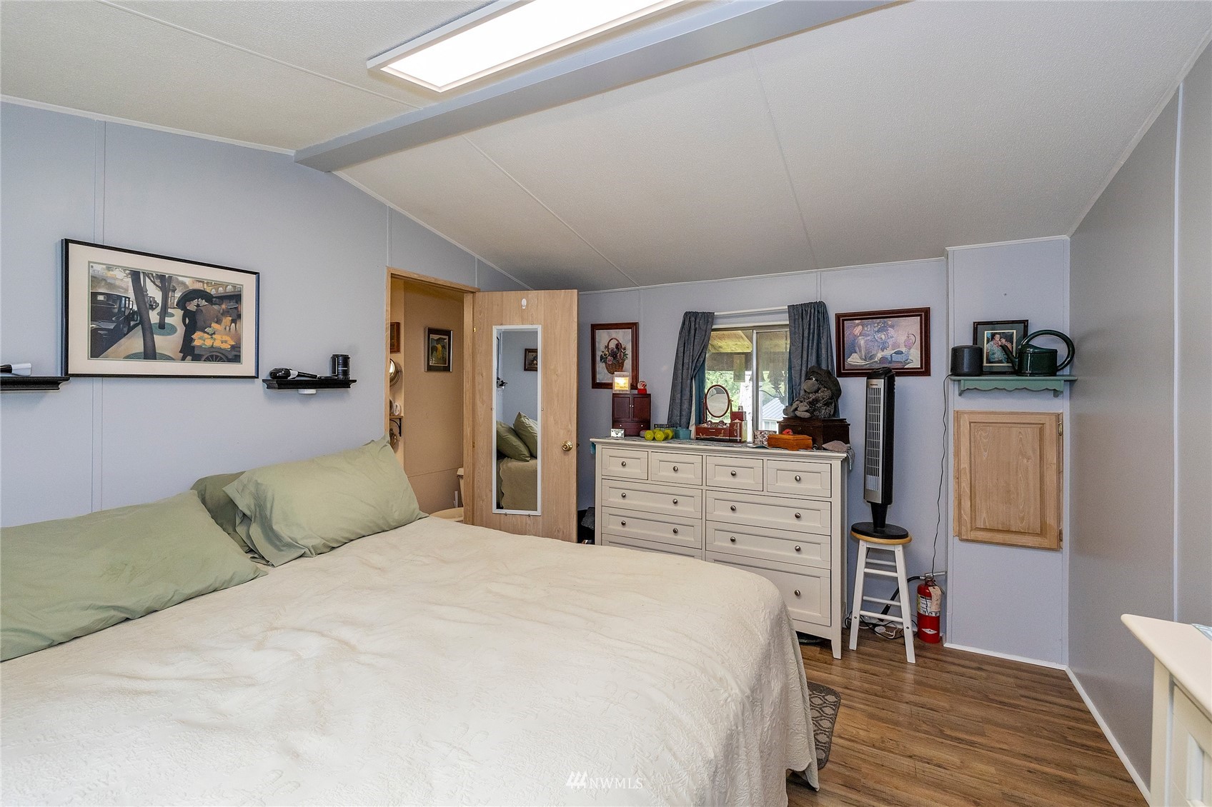 525 Southwest Spruce Road Port Orchard, WA 98367 - Photo 14 of 37 Gallery Image 14