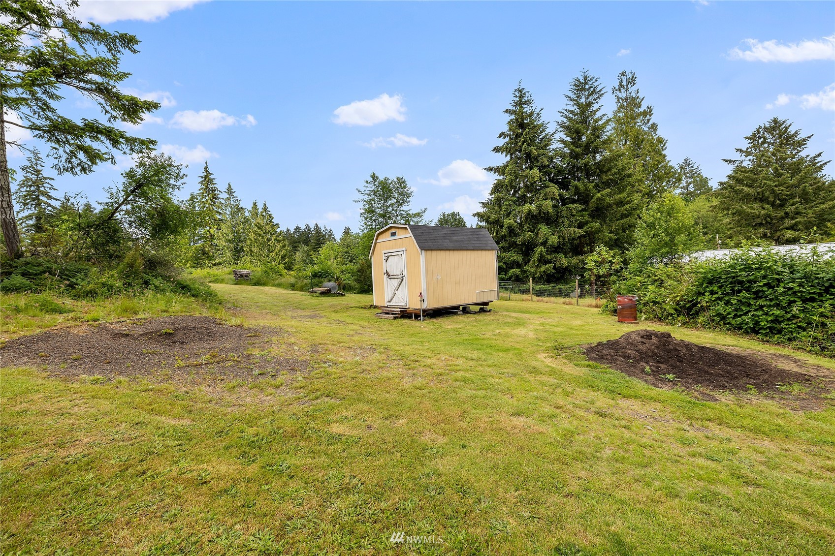 525 Southwest Spruce Road Port Orchard, WA 98367 - Photo 31 of 37 Gallery Image 31