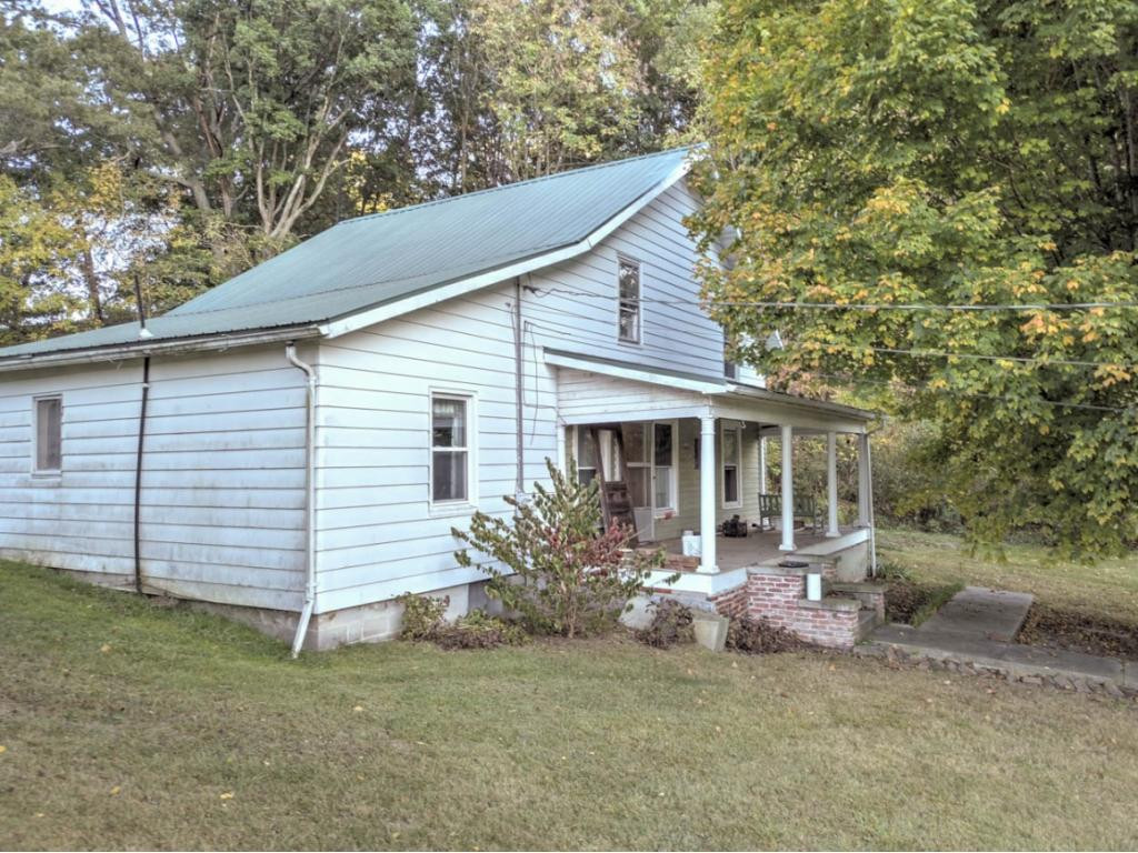 20311 Pairgin Road Bristol, VA 24202 - Photo 10 of 15 Photo 11