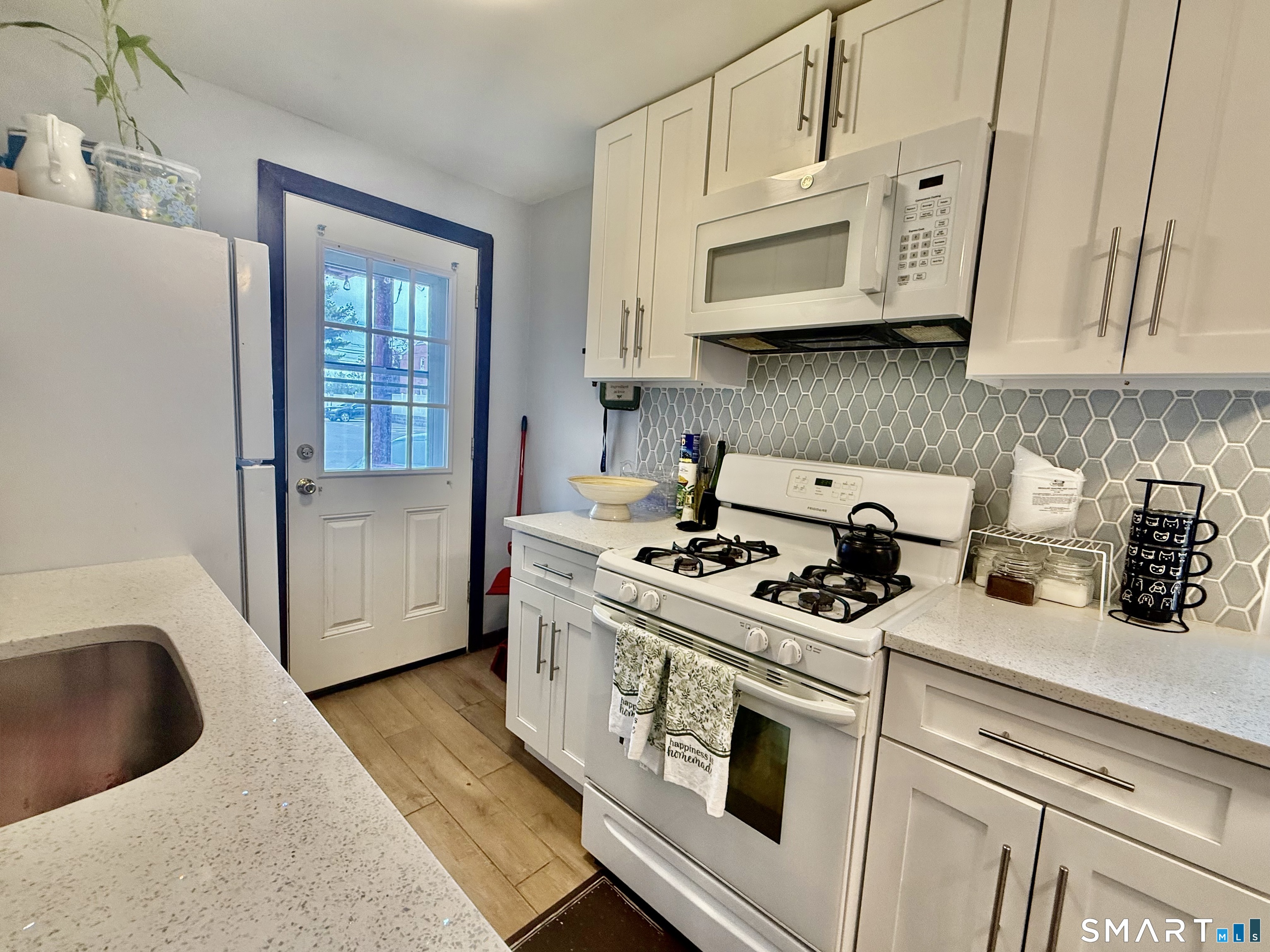 231 Seaton Road, Unit 2 Stamford, CT 06902 - Photo 12 of 31