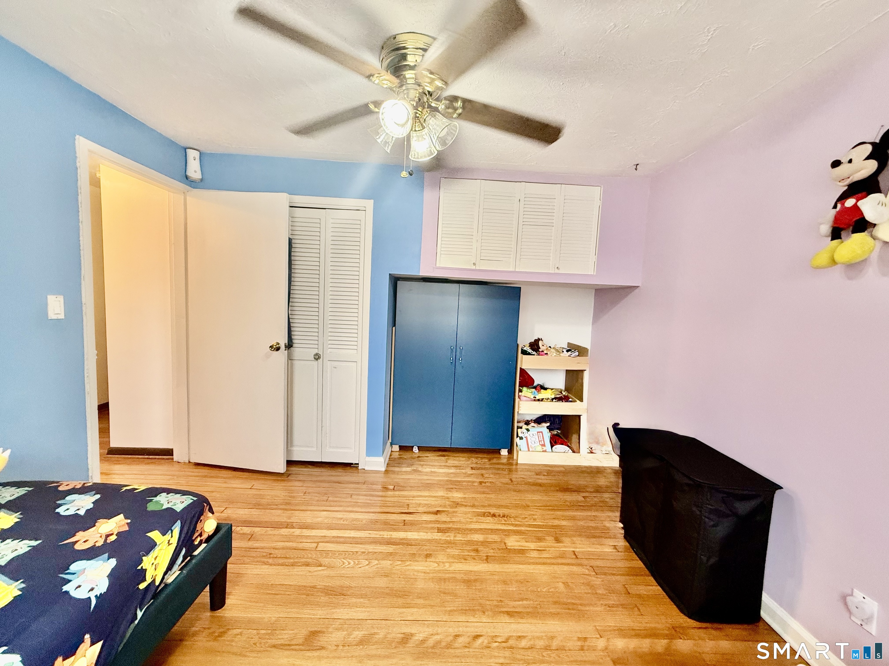 231 Seaton Road, Unit 2 Stamford, CT 06902 - Photo 17 of 31 Large Bedroomm #2