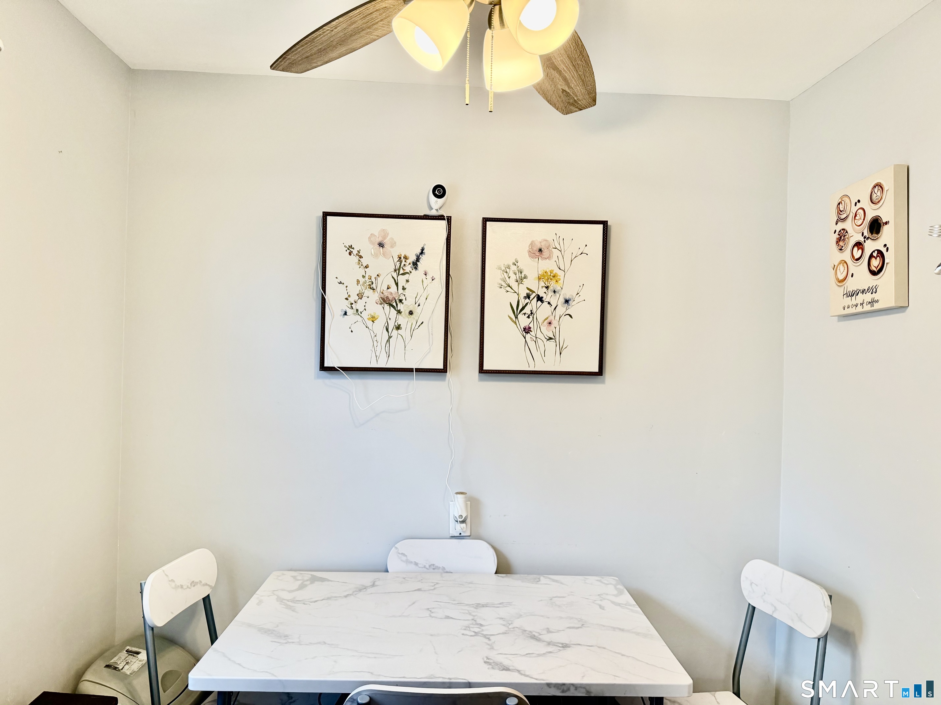 231 Seaton Road, Unit 2 Stamford, CT 06902 - Photo 3 of 31 Dining Area