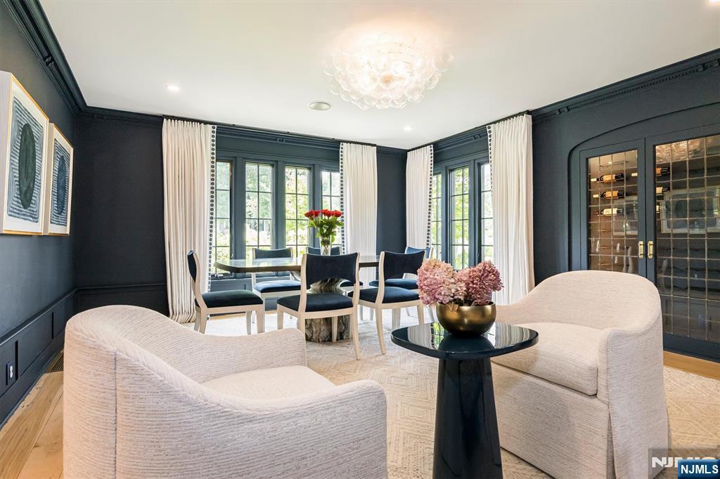 495 Ridgewood Avenue Glen Ridge, NJ 07028 - Photo 9 of 44 Gallery Image 9