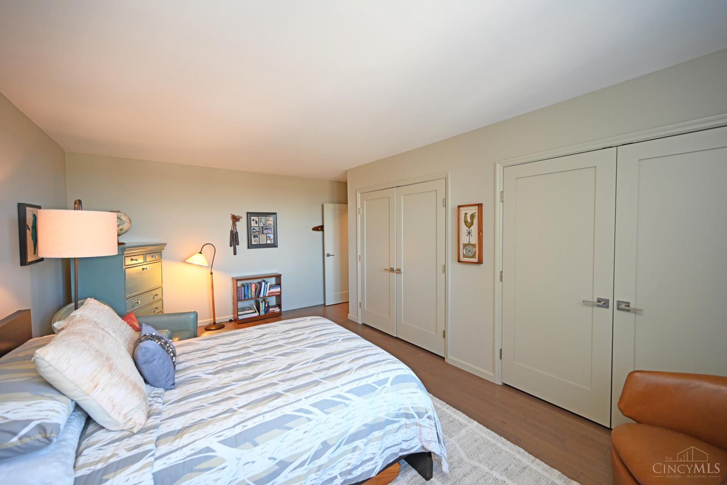 2444 Madison Road, Unit 1106 Cincinnati, OH 45208 - Photo 57 of 75 Second Bedroom with multiple closets