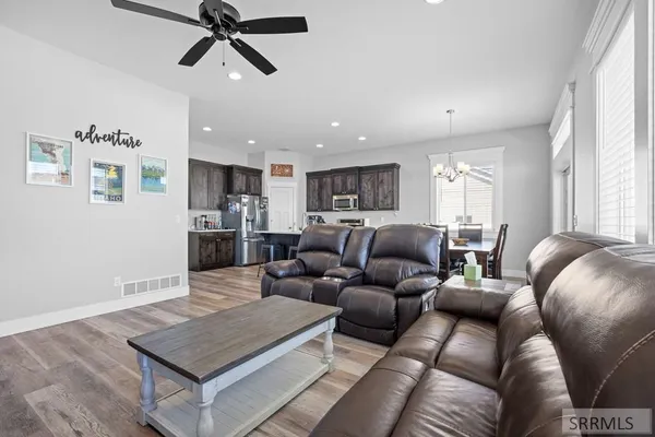 $522,900 | 3866 Ola Vista Avenue, Idaho Falls, ID 83401