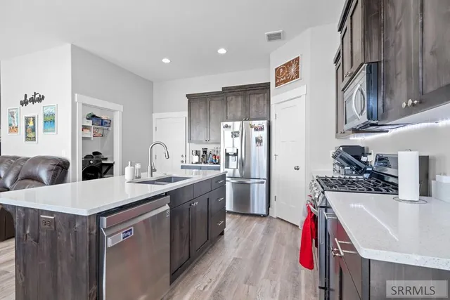 $529,900 | 3866 Ola Vista Avenue, Idaho Falls, ID 83401