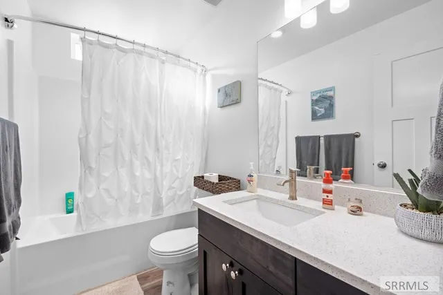 $529,900 | 3866 Ola Vista Avenue, Idaho Falls, ID 83401