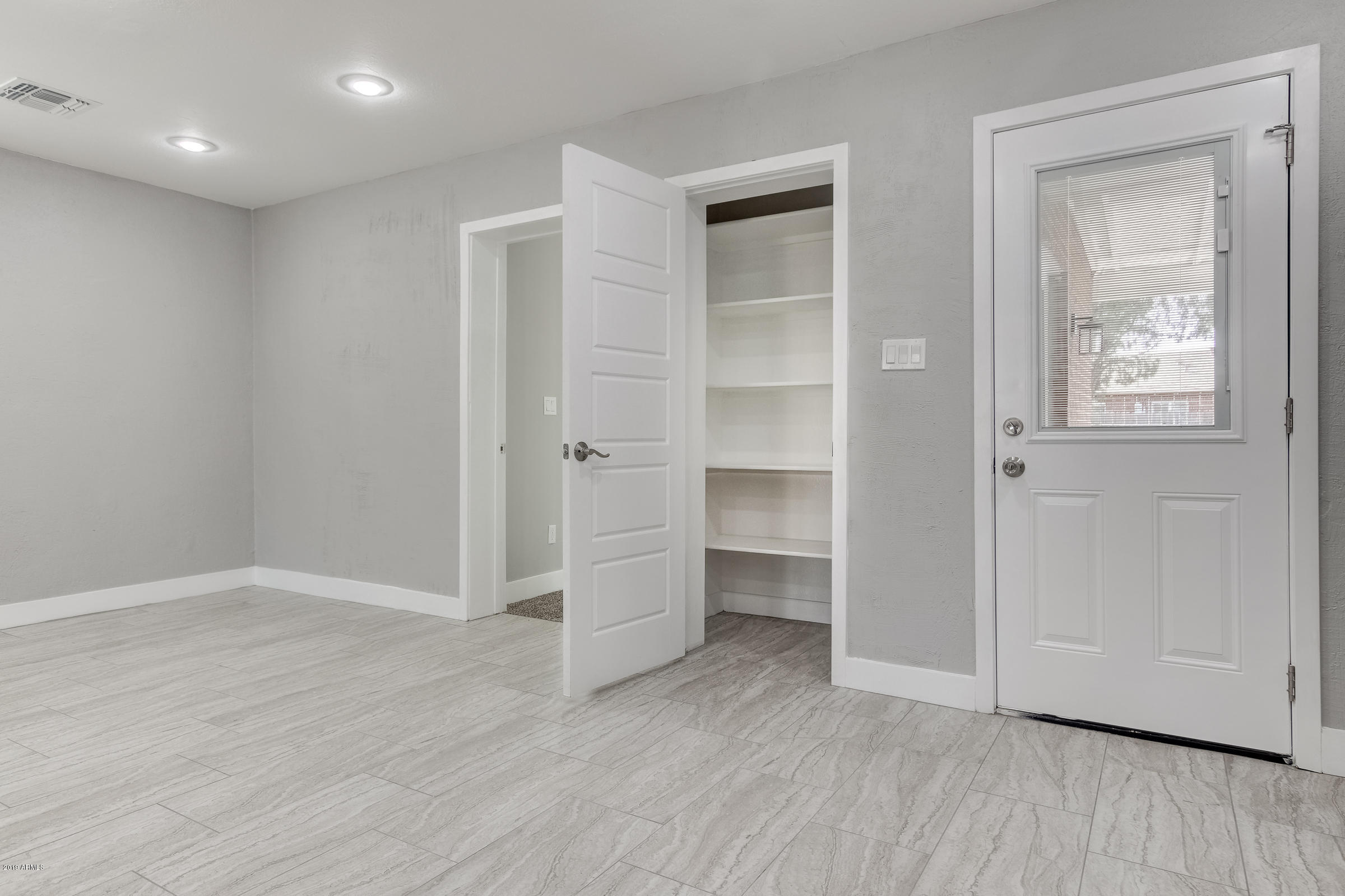 3519 West Lamar Road Phoenix, AZ 85019 - Photo 15 of 35 3519 W Lamar Rd-22