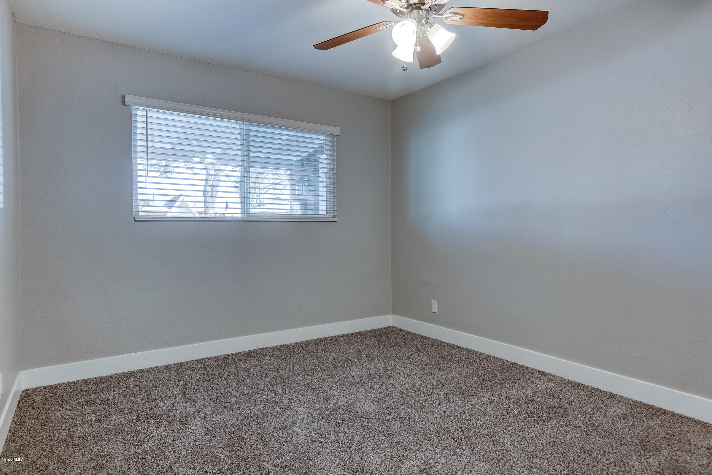 3519 West Lamar Road Phoenix, AZ 85019 - Photo 18 of 35 3519 W Lamar Rd-27