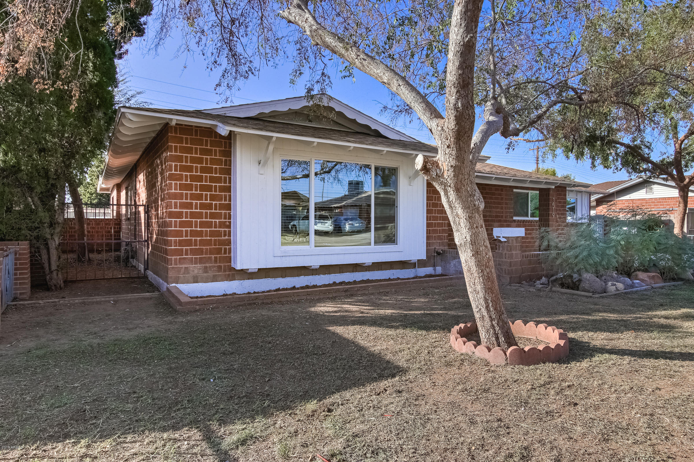 3519 West Lamar Road Phoenix, AZ 85019 - Photo 2 of 35 3519 W Lamar Rd-2