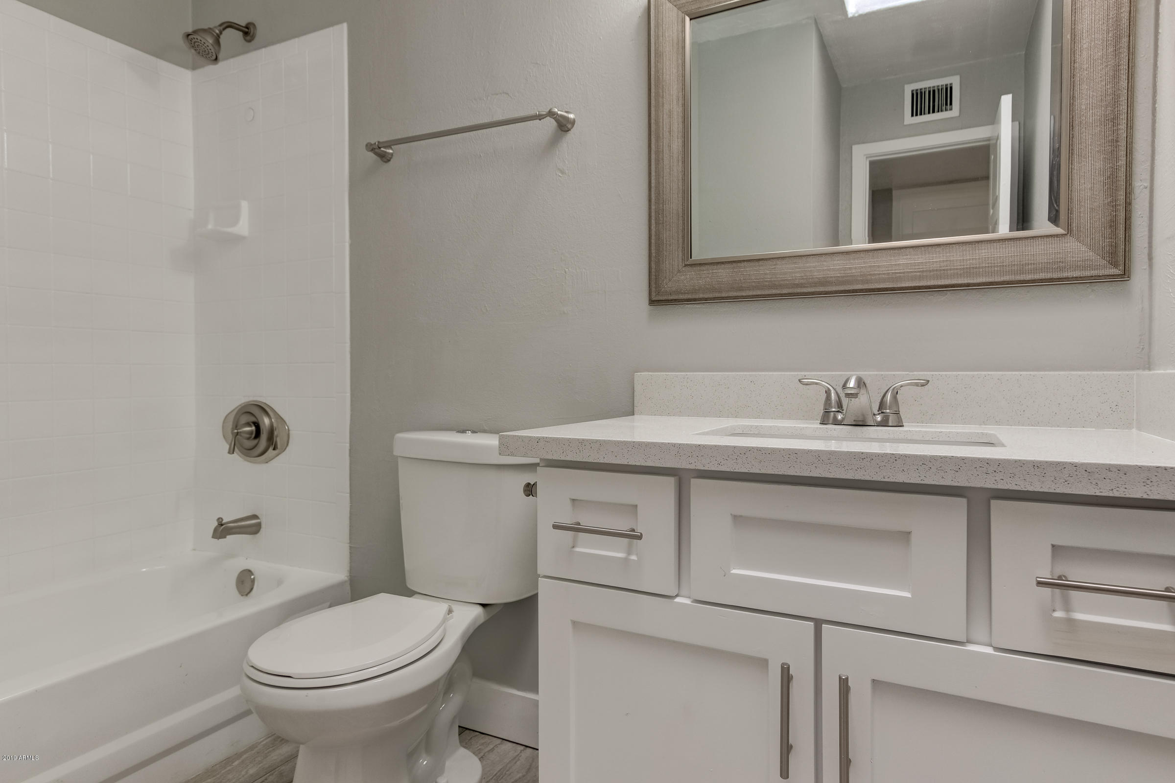 3519 West Lamar Road Phoenix, AZ 85019 - Photo 23 of 35 3519 W Lamar Rd-33
