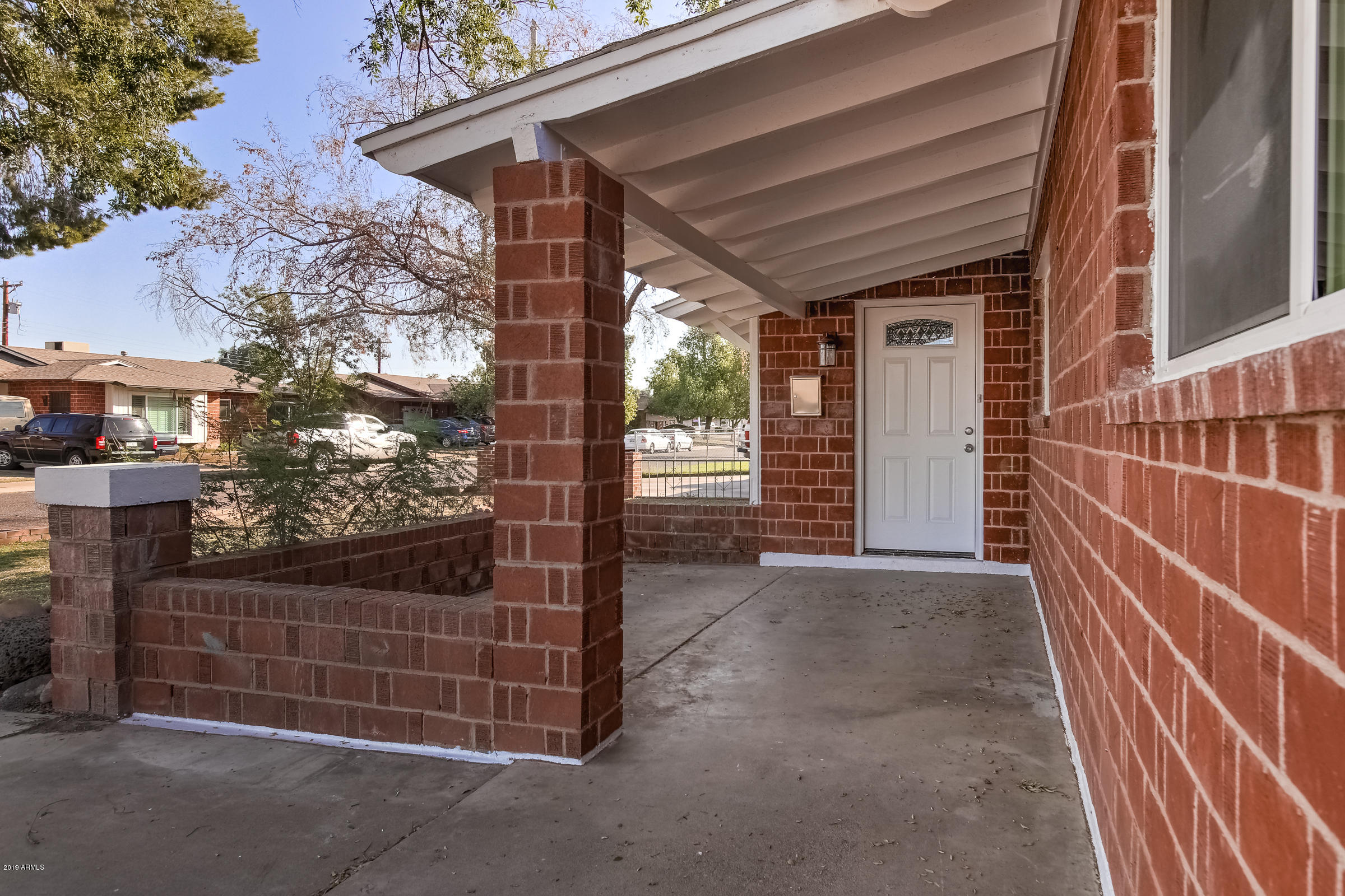 3519 West Lamar Road Phoenix, AZ 85019 - Photo 4 of 35 3519 W Lamar Rd-5