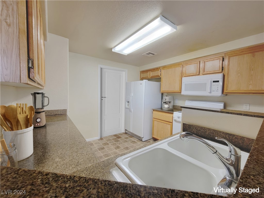 10550 West Alexander Road, Unit 2155 Las Vegas, NV 89129 - Photo 3 of 40 Virtually Staged