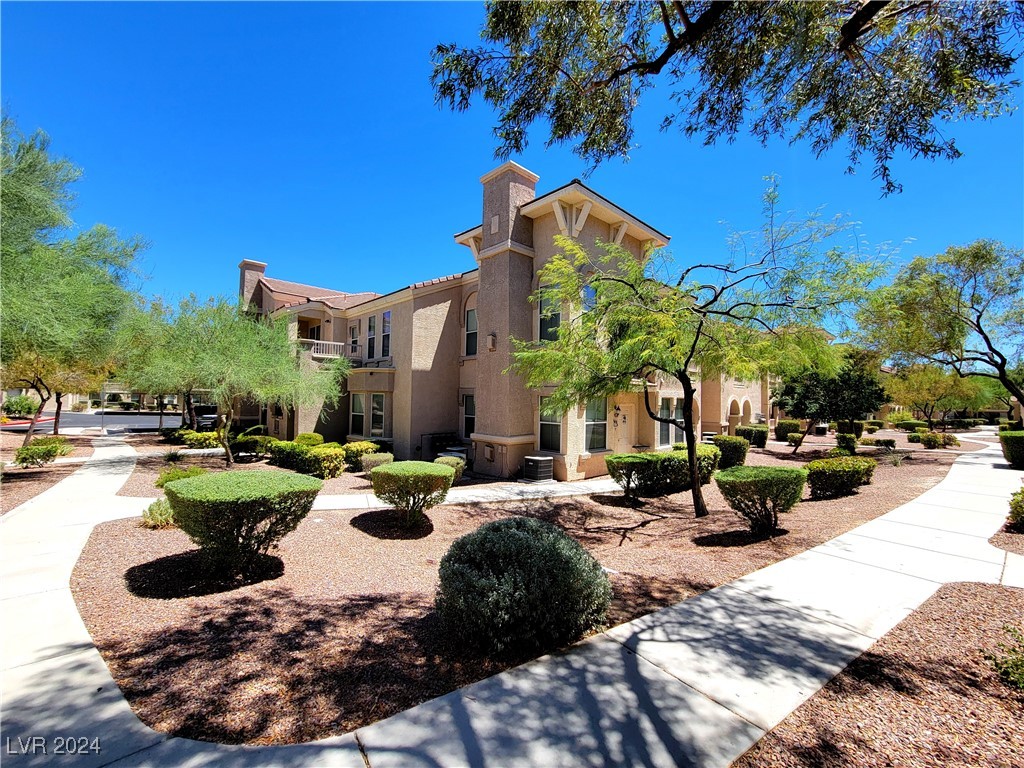 10550 West Alexander Road, Unit 2155 Las Vegas, NV 89129 - Photo 6 of 40 Gallery Image 6