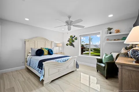 $1,975,000 | 6266 Southeast Oakmont Place, Stuart, FL 34997
