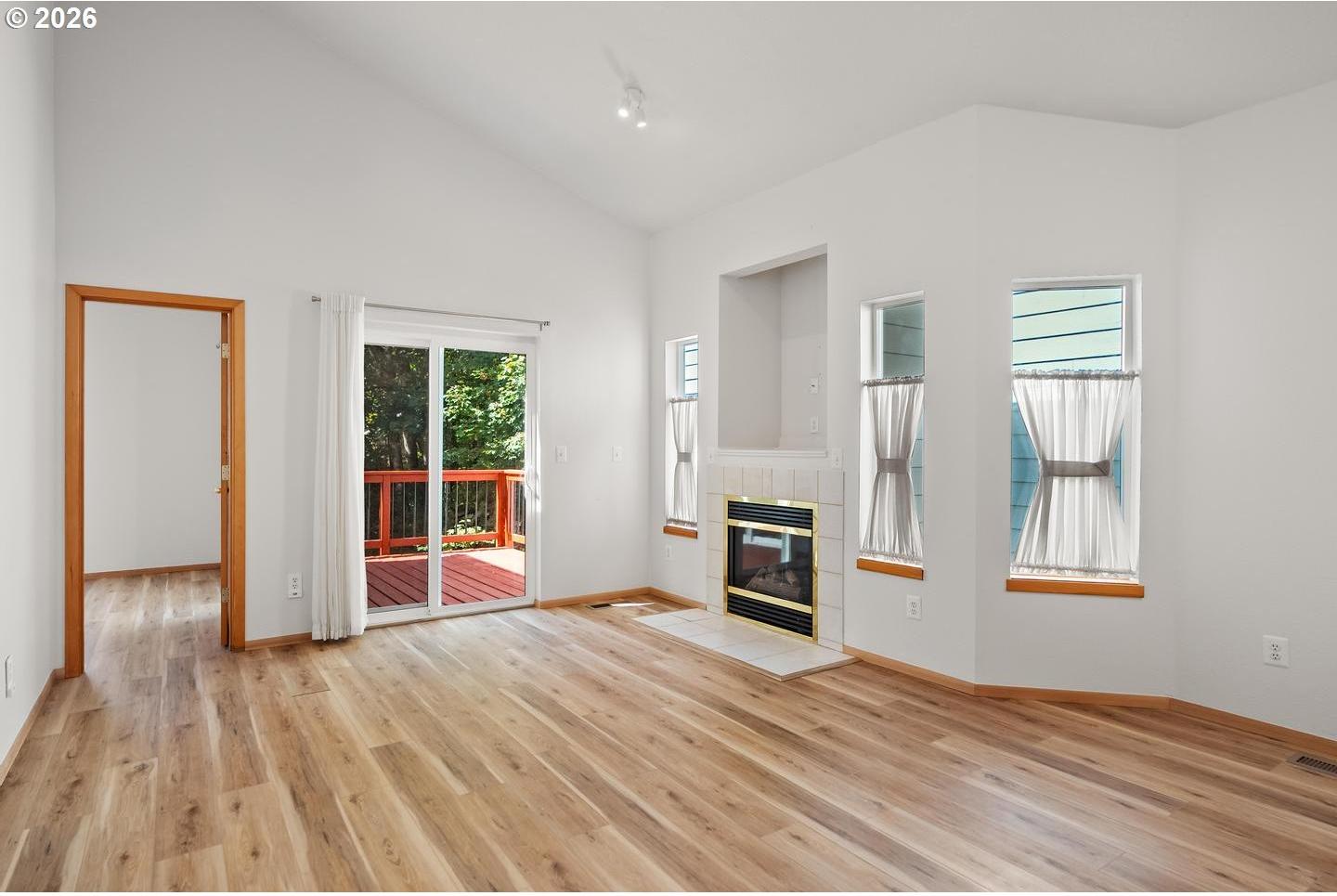 727 Northeast Dallas Street Camas, WA 98607 - Photo 10 of 34 Gallery Image 10